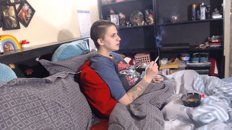Abby Anna: Ignored while I smoke
