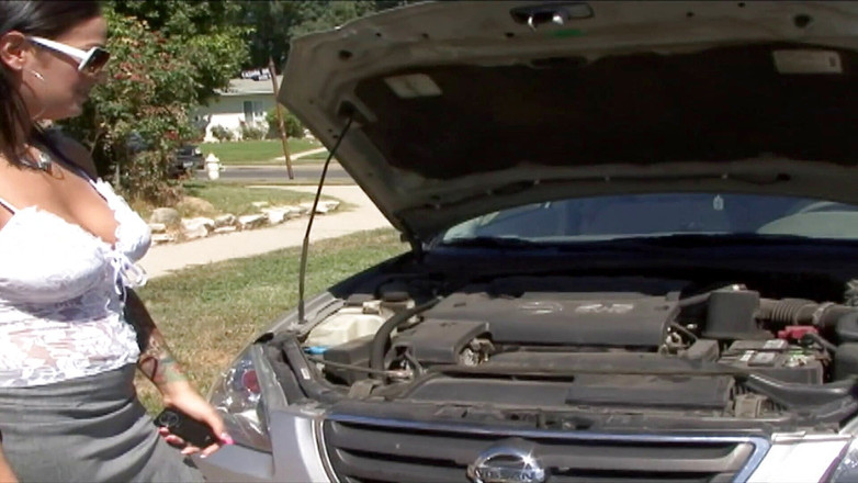 Lucky Cooch: Hermoso alegre coño de coño amateur espera de par en...