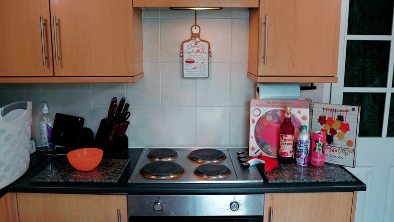 JessieHH: Давай поиграем - продержится? Бесплатный большой белый член