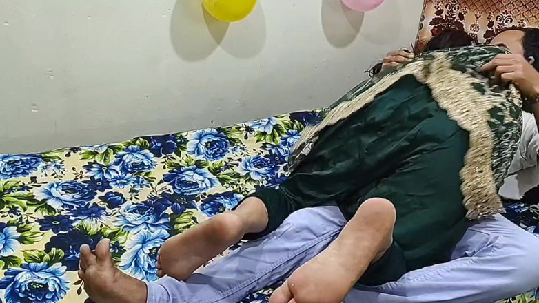 Ravinadesi: Muslimská macecha ošukaná desi nevlastním synem