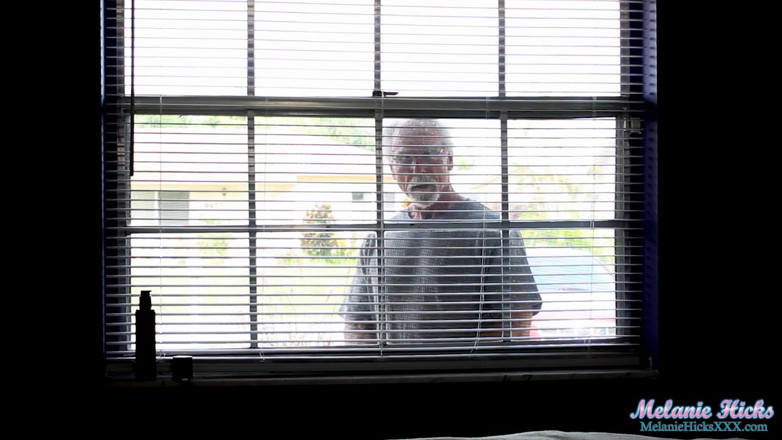 Melanie Hicks: Nosy neighbor: Part 1