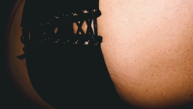 X69KL: Stepmom very sexy