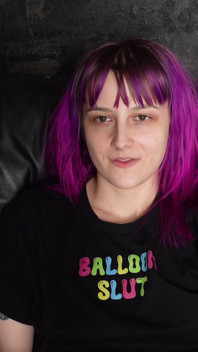 Alice Bean Orgasmus: Divná holka masturbuje