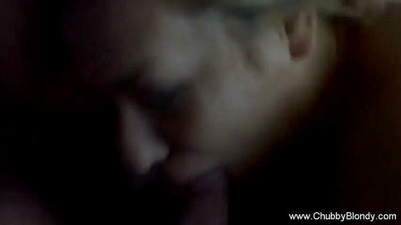 Chubby Blondy: Gerçek amatör bebek bakış açısı eyleminde