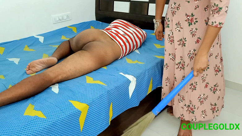 Sexy Komal: Komal steckte magie in den arsch ihres ehemanns