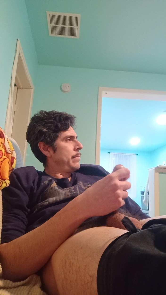Tabasco Jake: Cozy Masturbation Handsome Big Dicked stepdaddy
