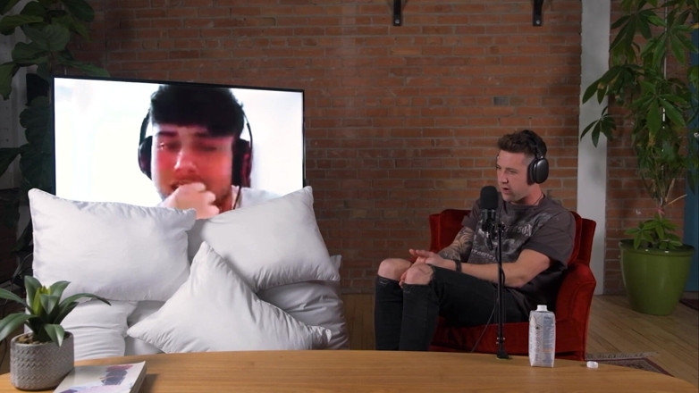 Pillow Talk: Harry Jowsey Mengakuan Tentang Francesca Farago