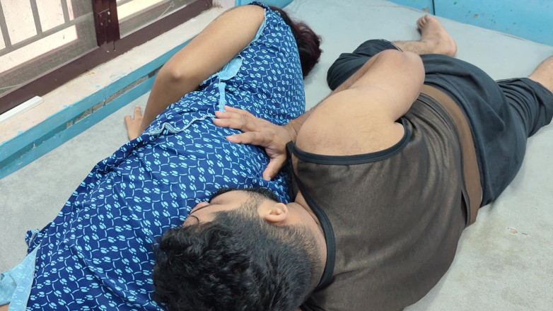 Vaigavarun45: Beso de culo caliente y romance de culo en camisón