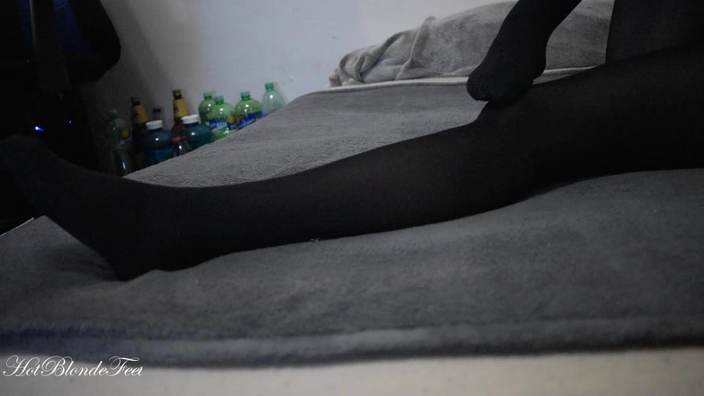 Miley Grey: Sexy nohy v silonkách - Miley Grey