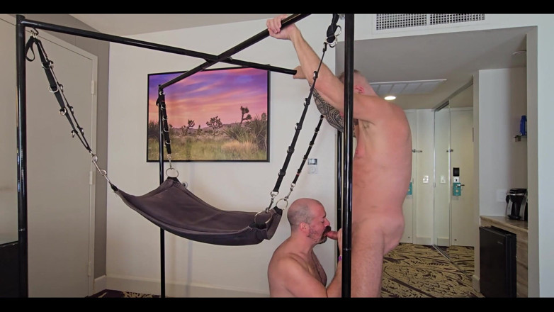 The Gay Quadzilla: Hung Stepdaddy Fucks Muscle Bear