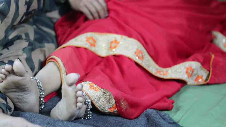 desi bhabhi videos: Foji Ne New Dullan Ko Chod Diya XXX