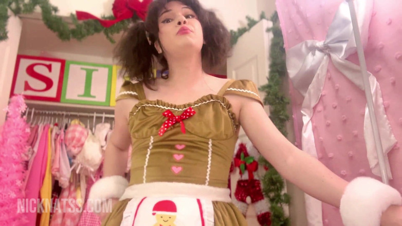 Natalie Napoli: 크리스마스에 그녀의 괴롭힘을 포착한 사이코 트랜스걸