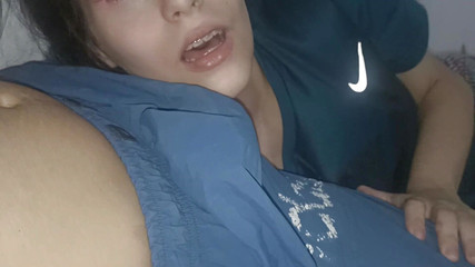 Natasxha: Ich bekomme einen leckeren blowjob von meiner geilen stiefschwester, bis...