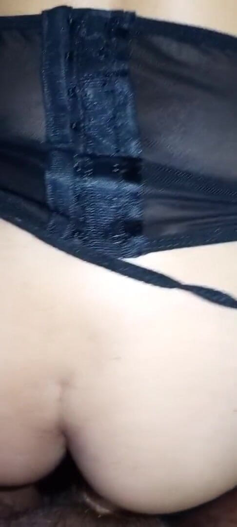 Mxfun30: Milf fucking a dick on doggy style with lingerie, moving...