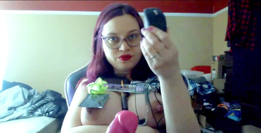 Kira Burn: Vydrží je moje prsa?