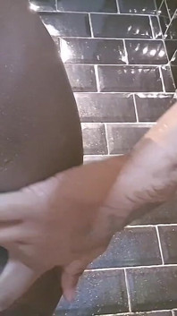 Brazilian Big Ass Fucking Her Lover in the Hot Tub at the Motel