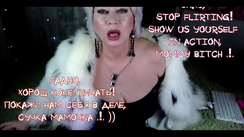 AimeeParadise: A Lovely Mature Bitch Flirts in a Fur Coat, and...