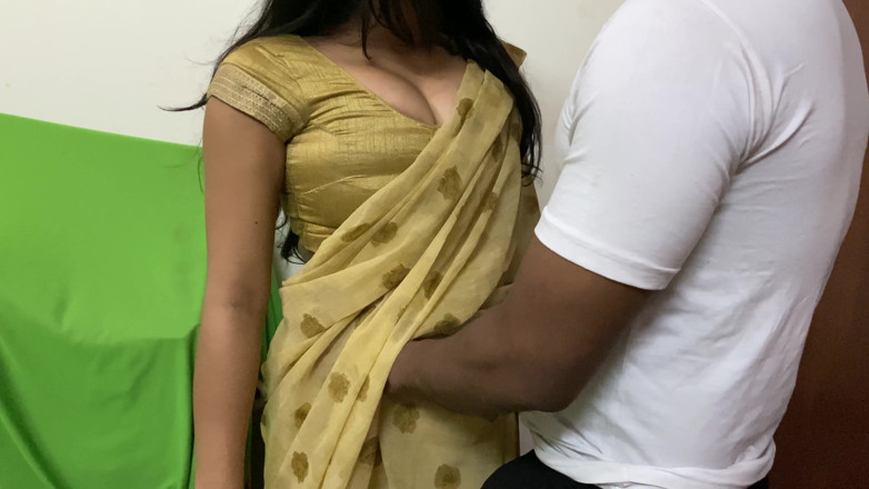 Lovely111: Pregnent Lovely Chachi Ki Desi Chudai