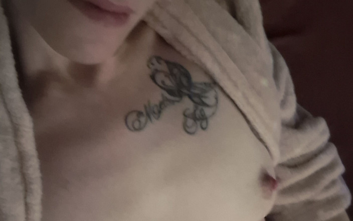 debsdoesje: Hraní s kundičkou ..