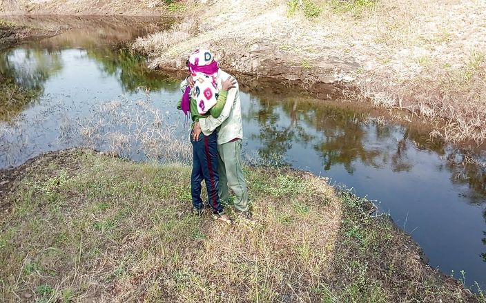 Indian Hijraji: Indian Pooja Shemale and Collage Masterji Coming Forest, Nearest Water...