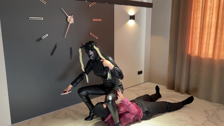 Mistress Mary: Sarı suyuma yeterince sahip olacaksınız