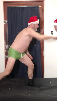 Pelea de navidad caliente