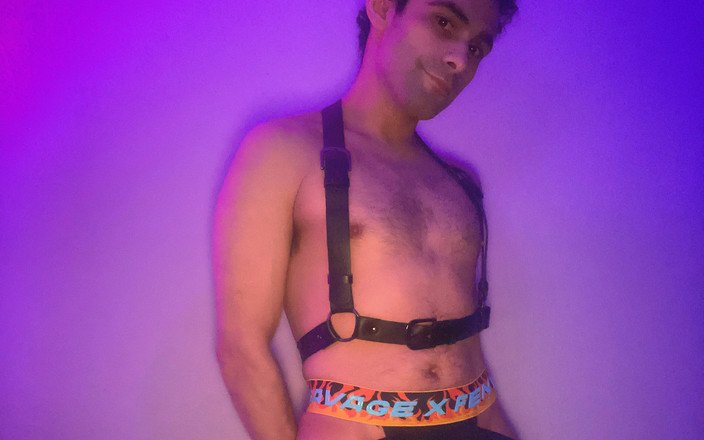 Adrian G: Трохи мене