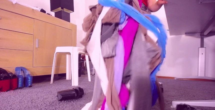 Nylon fetish 4u: Sieht es nach viel strumpfhosen aus? Das ist nur ein...