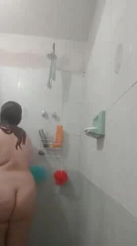 Athena_x_: Taking shower for you