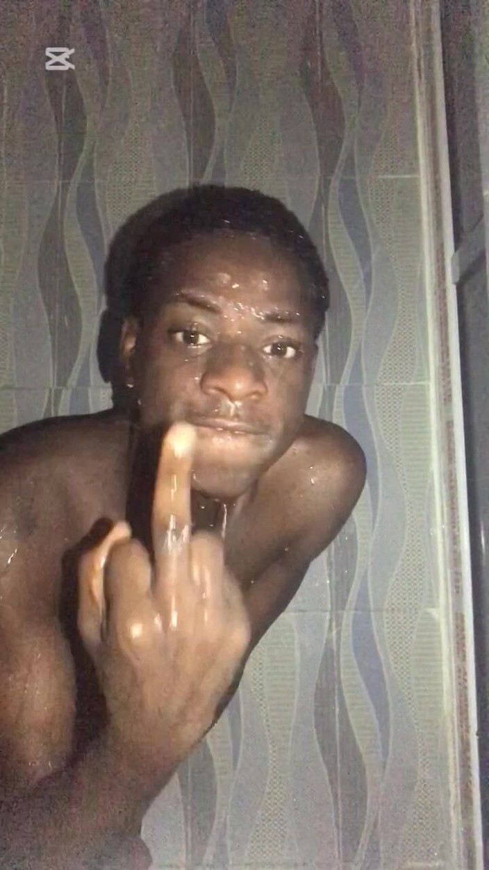 Big_brown: Muốn xuất tinh trên khuôn mặt của bạn