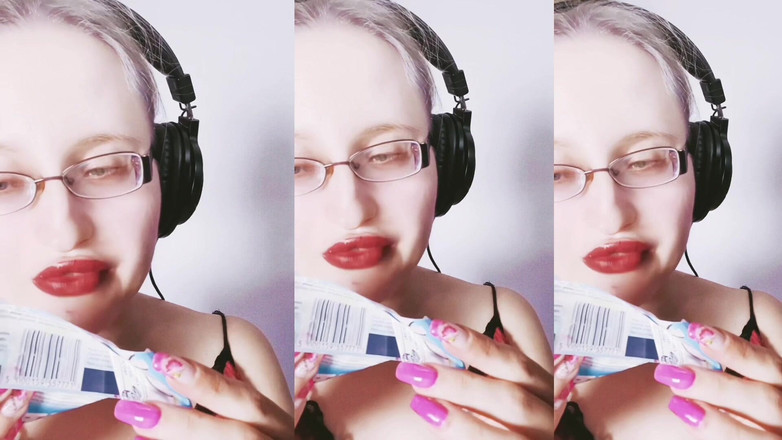 FinDom Goaldigger: Asmr Sweet 초콜릿 먹기 - Asmr, 안경, 자이언트, 립스틱, 큰 입술, 머프, 음식, 얼굴 페티쉬, 긴 손톱