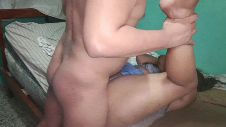 BigassMILF40: Jak pěkné je šukat velký zadek mé nevlastní sestry, když nikdo...