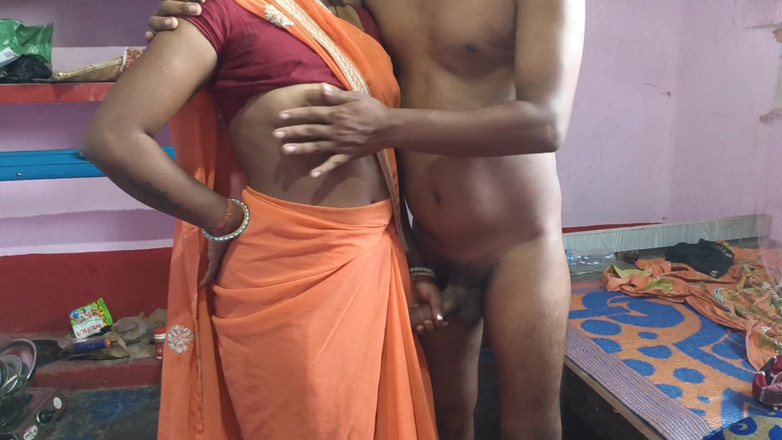 Sobha rani: Ziekenhuis-decaan mevrouw werd geneukt door de dokter in afwezigheid van...