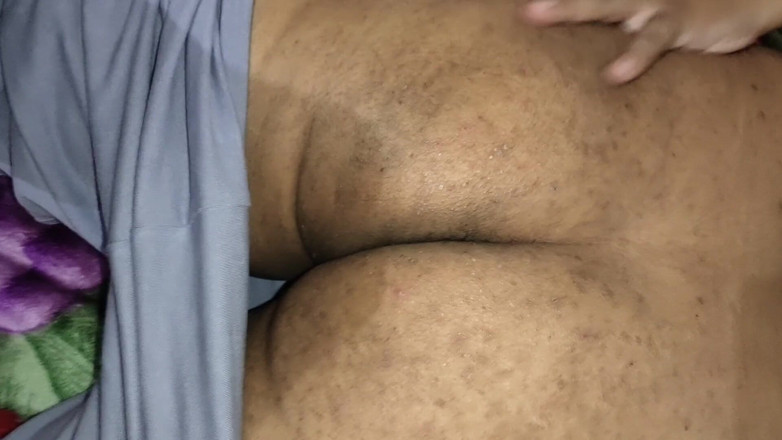 Desi Angel: Video de sexo casero con dedos calientes y masturbación, tía...