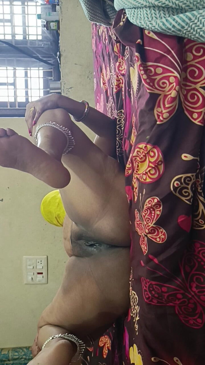 Desigirlsiri: Affaire met stiefzus met Telugu-stem hard neuken van sappoesje