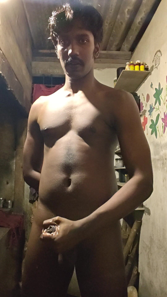 Charmer1999: Jerking and Cumming Again for My Audience