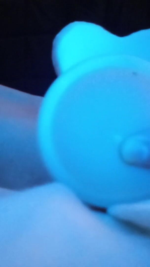 Ratapcxsumi: Spreading legs fucking my anus
