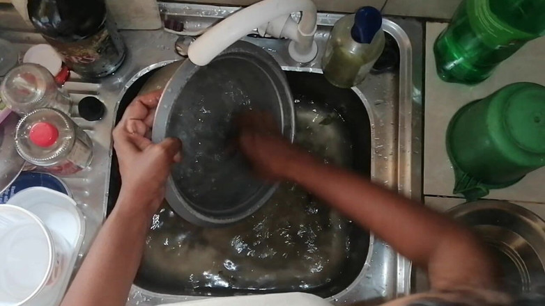 Tina Baby: Rahsia makcik saya, semasa dia memasak