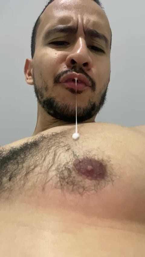 Christian_colombian: Мышцы очень возбужденного латиноамериканца. Часть1