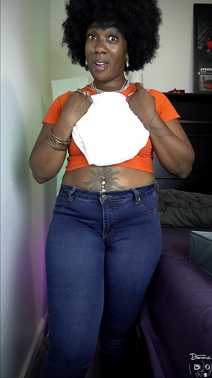 Diamond Ortega: Embarrassing Goddess Panties