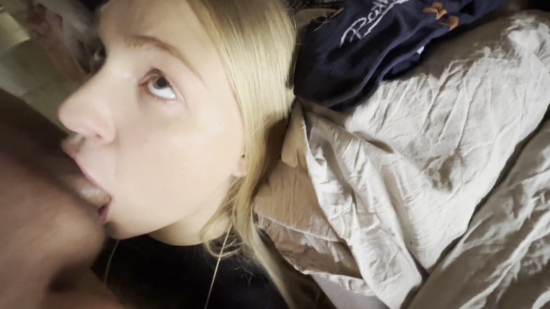 Siswet: Pipe, facial, enceinte de 8 mois