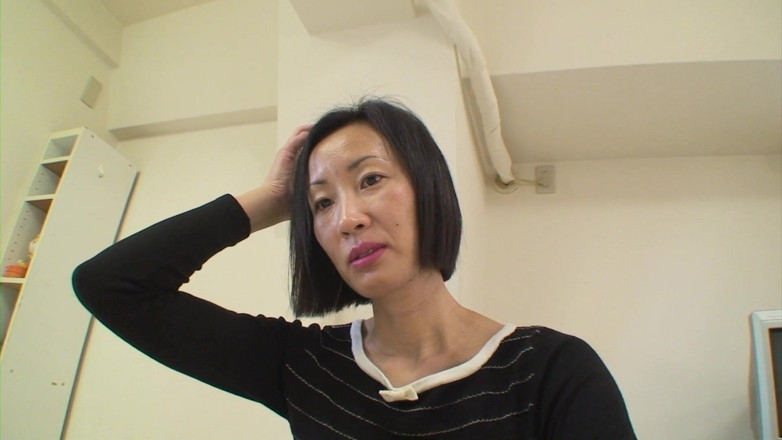 Japan Lust: Mariko-san, hungry for cock