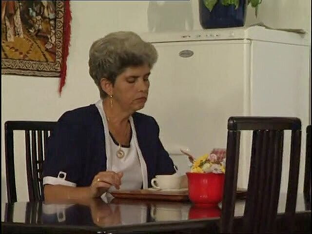 Xtime Network: Sexy a děvka ošukaná před hospodyní