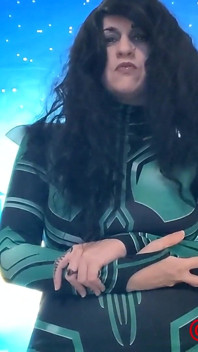 Hela Giantess Rampage
