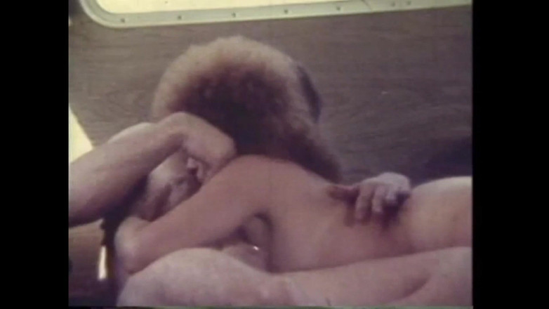 Vintage Megastore Full hd: En El Bus Me Saca La Leche