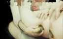 Ladyboy Karl: Veggies के साथ My Hole को फैलाएं