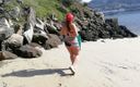 Ouset: Piękna dziewczyna rucha się na plaży