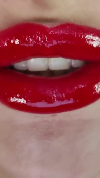 Supervillain Cruella Mesmerizes You with Deep Sticky Kisses