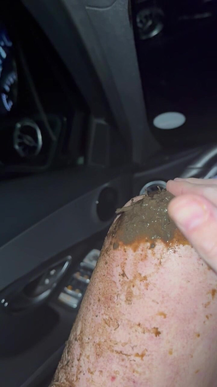 Slave 1976: Suja fora