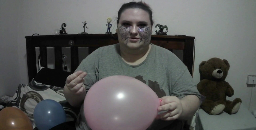 LaLaDelilah: En retas för mina kinksters.